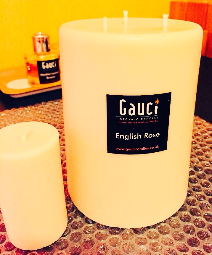Gauci Pillar Candle 110mm dia x 160mm Round 1800g - 3 Wick - Image 4